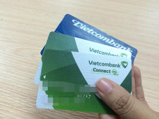 Cách kiểm tra thẻ ATM Vietcombank bị khóa